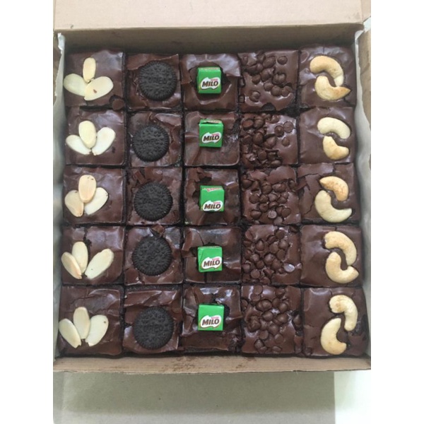 

Brownies Fudgy sekat 20x20 cm