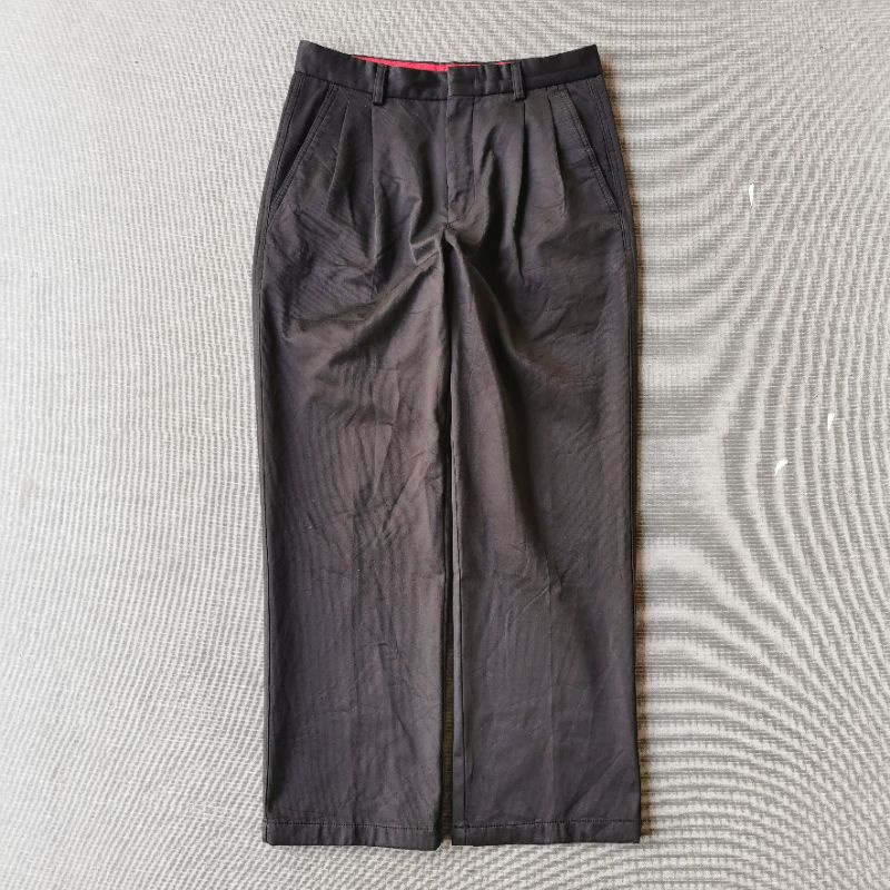 INDIAN RETURN TO NATURE CELANA GOLF CASUAL SECOND SIZE 29 TAG 30