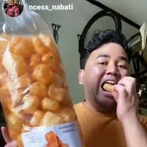 

(BISA COD) Viral Dorokdok Bandung Murah Kerupuk Kulit Rambak Jangek Krecek 500 gr MURAH Kode 661
