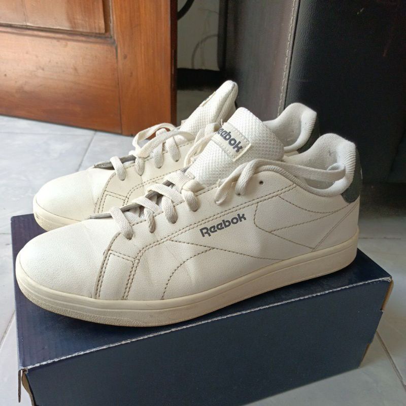 Sepatu Pria Reebok Preloved