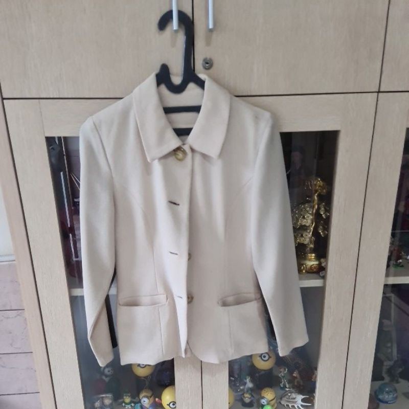 Blazer Wanita Cream