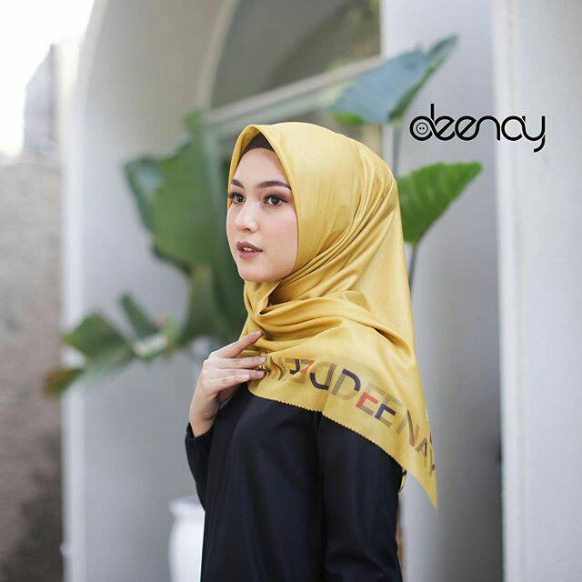 "DIARA SERIES YELLOW" HIJAB BORDER BY DEENAY