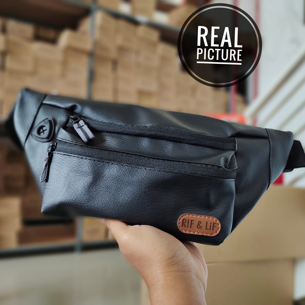 Tas Selempang Casual Kasual Distro Pria Cowok Laki-laki Terbaru Bahan Kulit Sintetis Waist Bag Sling Bag untuk Jalan-jalan Traveling Warna Hitam Murah dan keren