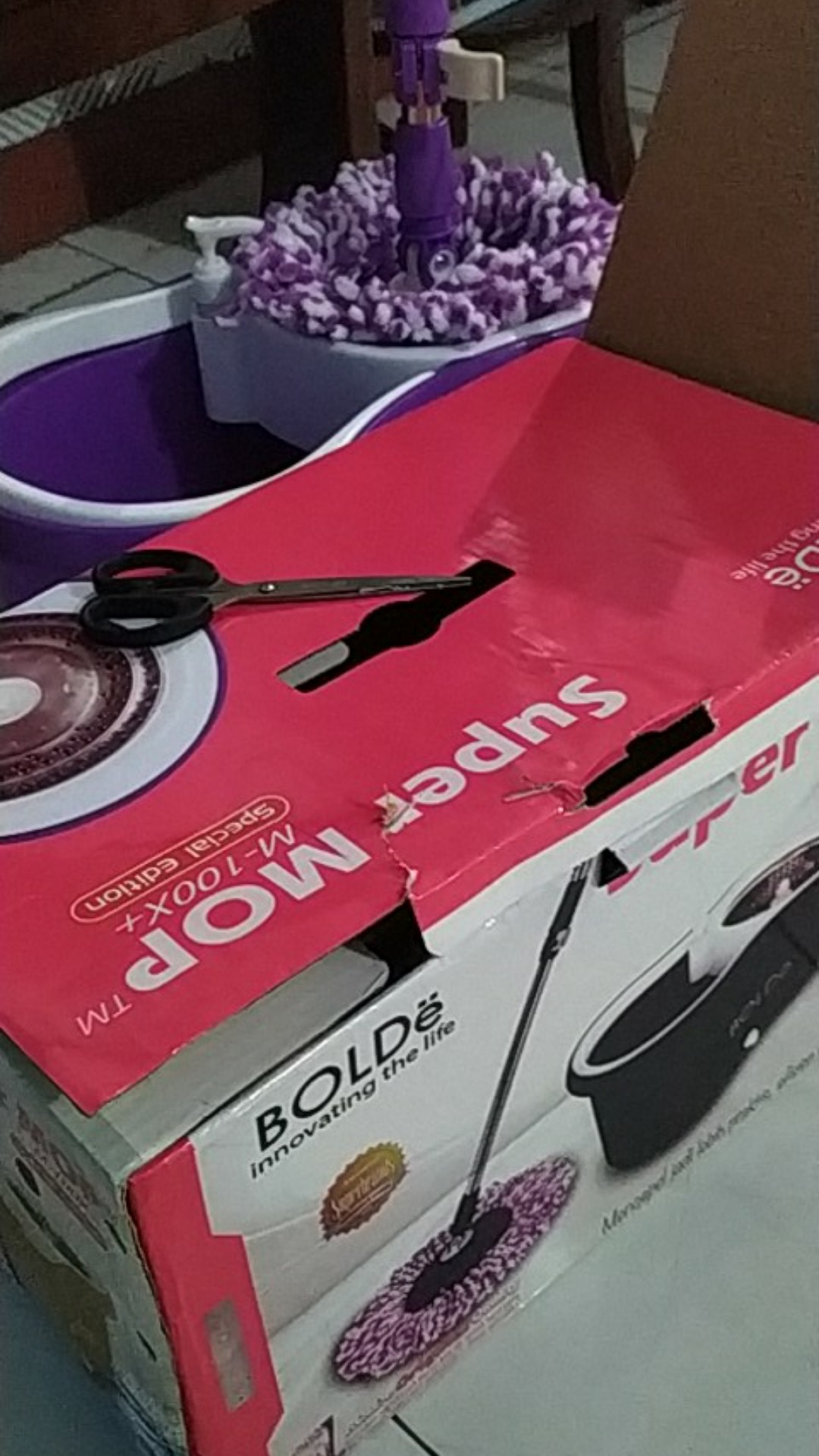 Super Mop Bolde M 100 X Special Edition Corong Air Dan Tempat Sabun