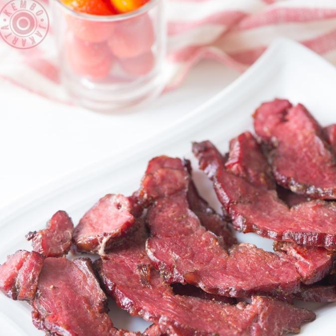 

Best Quality Sei Sapi Frozen Daging Asap Kembo Tanpa Lemak 200 Gr + Muezhahalifah