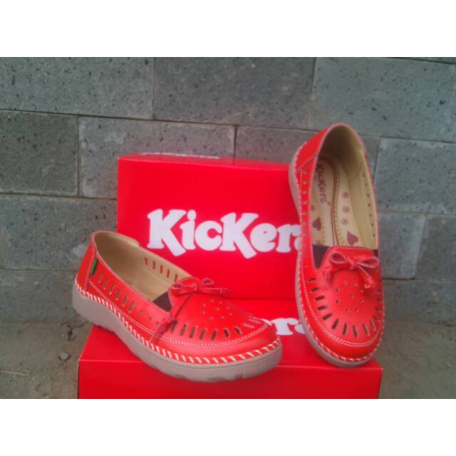 Kickers cewek