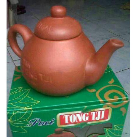 Poci Tanah Liat Cap Tong Tji