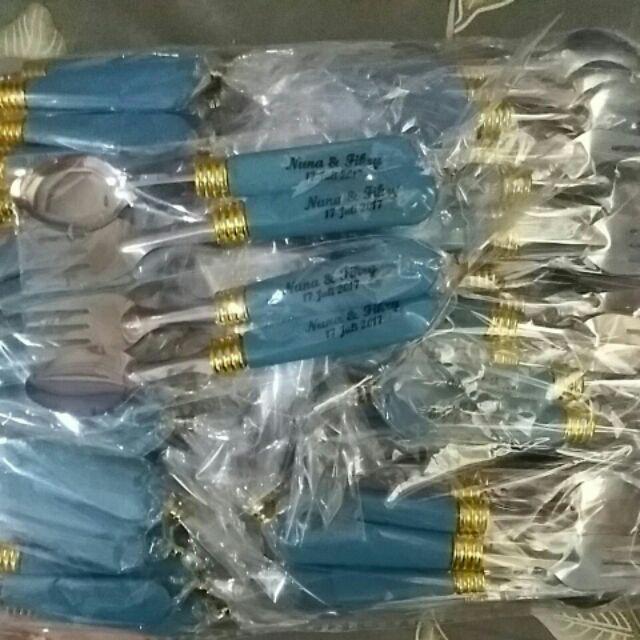Souvenir Pernikahan Sendok Garpu