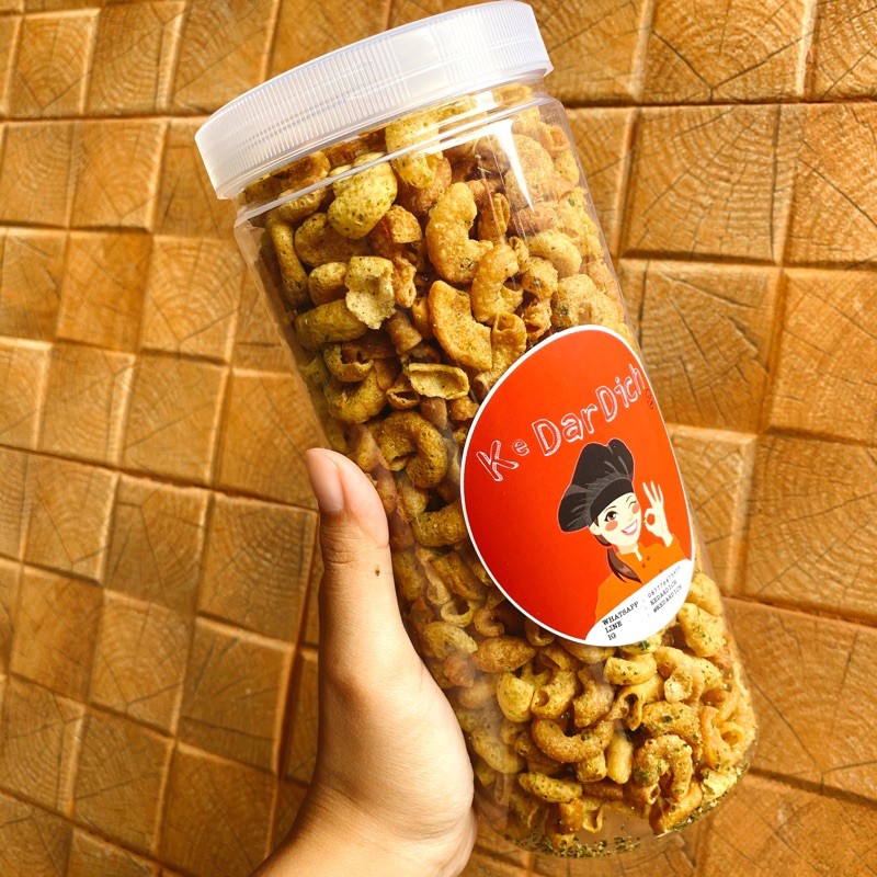 

KEBESAR MAKROSIN (makaroni asin daun jeruk)