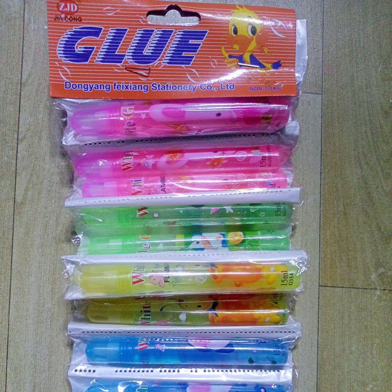 

Lem pasta/lem stick (1 pcs) /Lem Kertas Anak Sekolah