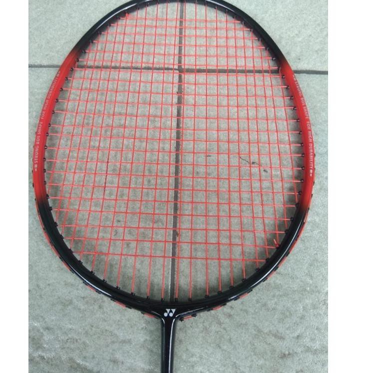 Q5B5 RAKET BULUTANGKIS YONEX SERI CARBONEX 8 Light Ready