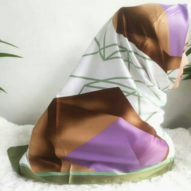 Jilbab segi empat Whitney by davanya
