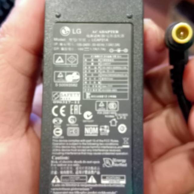 adaptor LED LG 19V