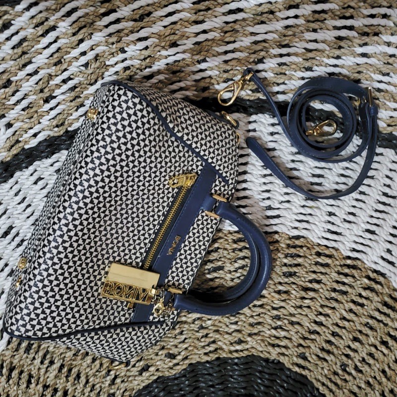 Tas Bonia catur preloved