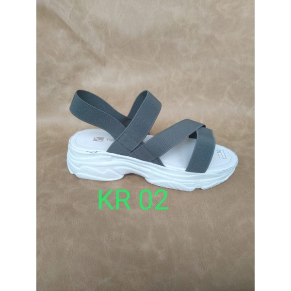 Sandal gunung karet wanita fashion KR02/sandal gunung wanita santai kekinian termurah bisa Cod ukuran 37-40/sandal gunung tali karet fashion