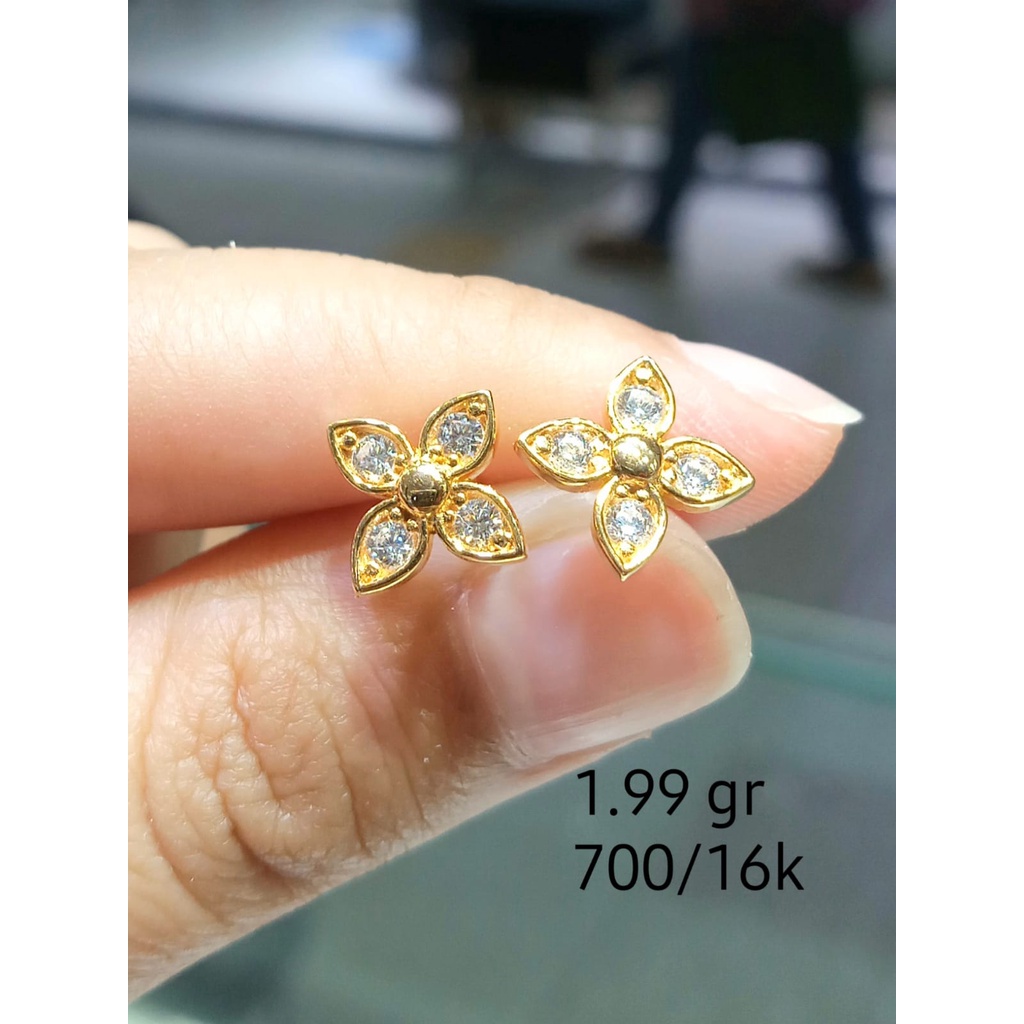 Anting Emas Giwang Bunga Zircon Kadar 70% 1.99 Gram