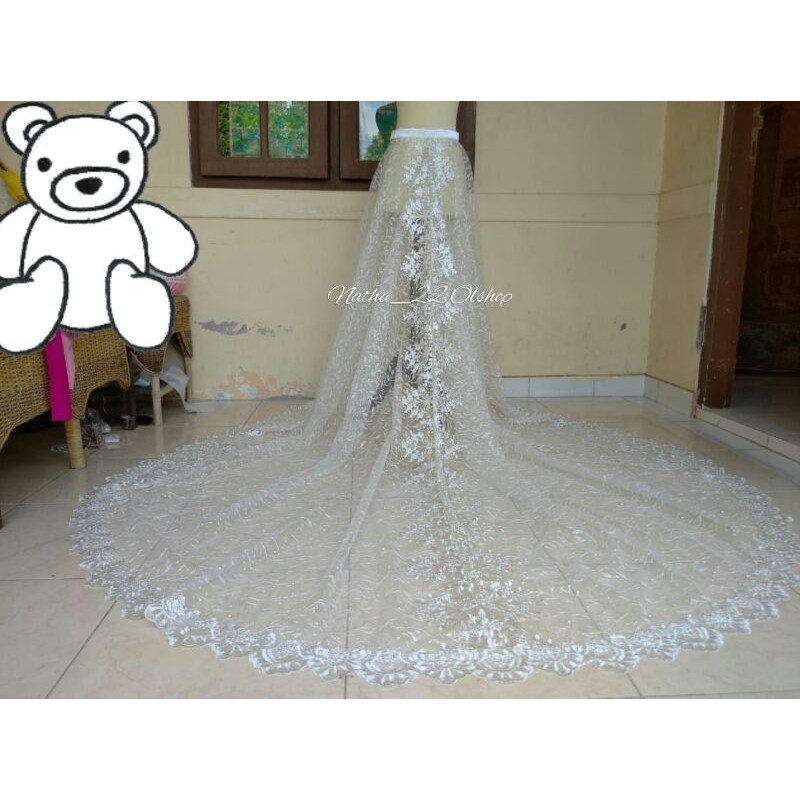 Ekor pengantin/ Ekor Gaun Pengantin/ Ekor Kebaya Pengantin/ Ekor Putih Panjang/ Ekor Tile Motif