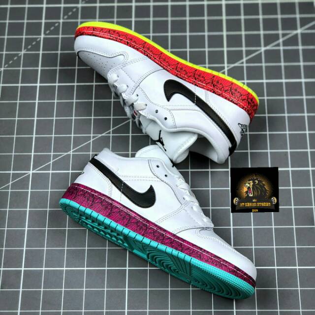 jordan 1 low multicolor midsoles white