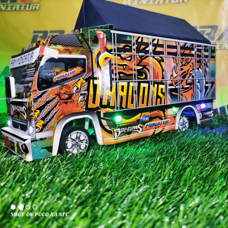 Miniatur Truck/Truck Canter Mania Motif Dragon