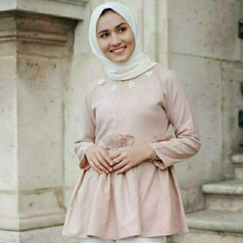 Signature Casey Emma Kelly Gisella Blouse  by Wearing Klamby