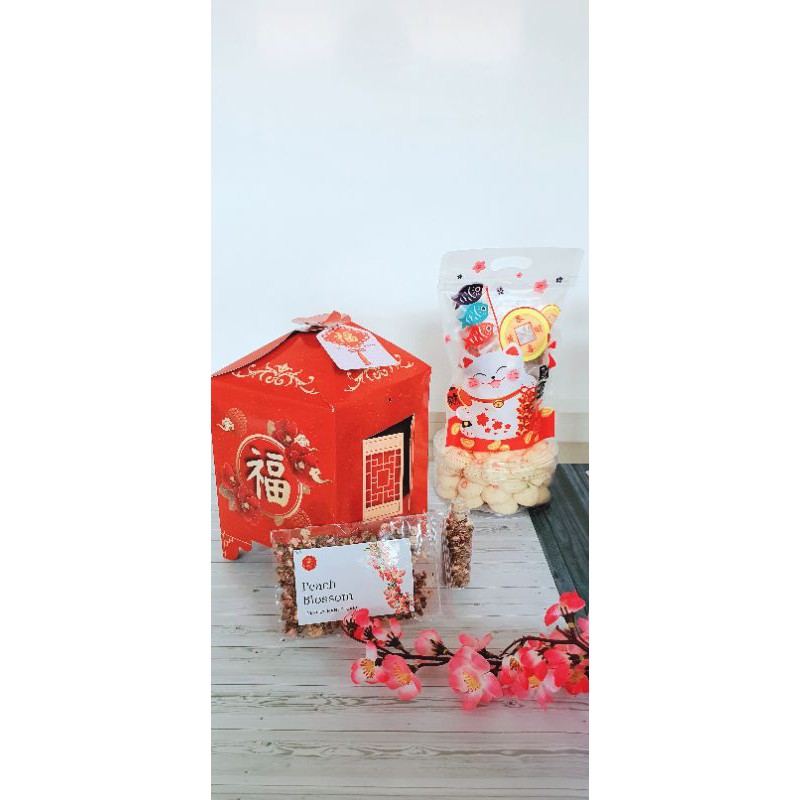

CNY Hampers Imlek HARMONY- kue kering flower tea snowbirdnest drink