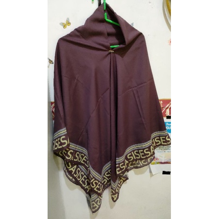 sisesa scarf Swarovski masih baru