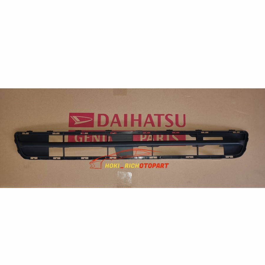 Grille bemper depan bawah Gran Max original