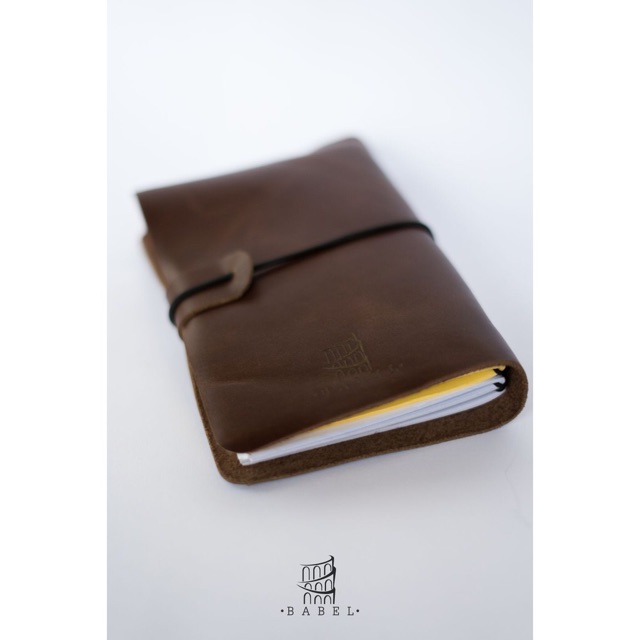 

LEATHER SKETCHBOOK