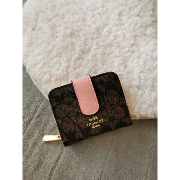 dompet fashion COACH WALLET MINI SIGNATURE ZIP D06