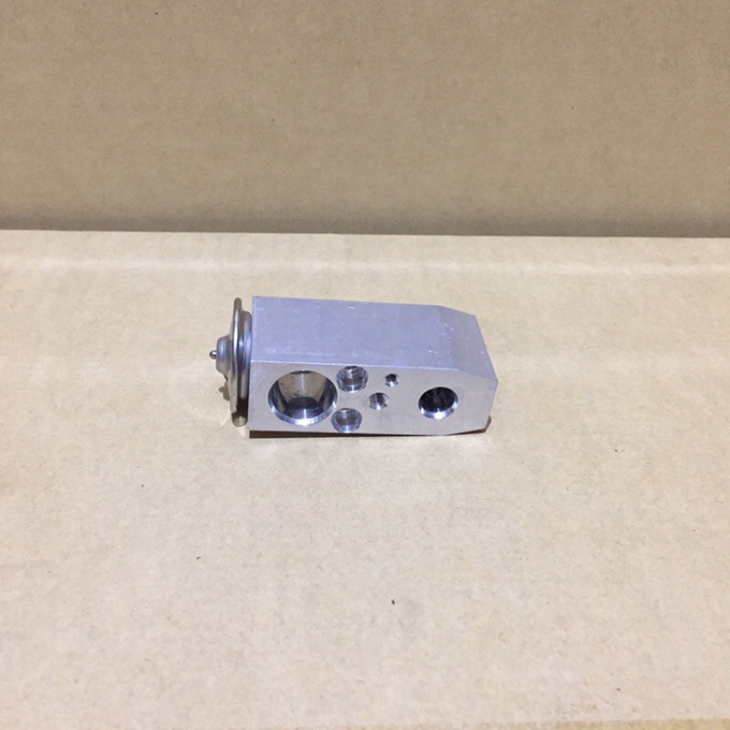 EXPANSION XTRAIL - TEANA - ESCAPE LANCIP CALSONIC AC MOBIL VALVE PALVE