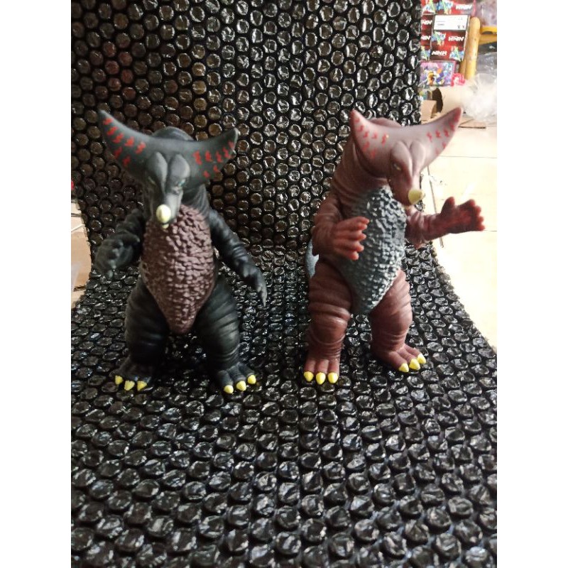 Gomora Monster Ultraman Mainan Anak