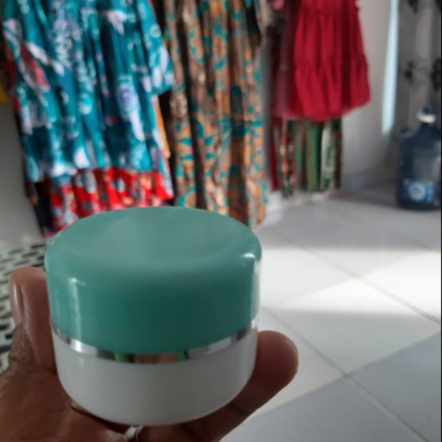 Sunblock skincare clb glow