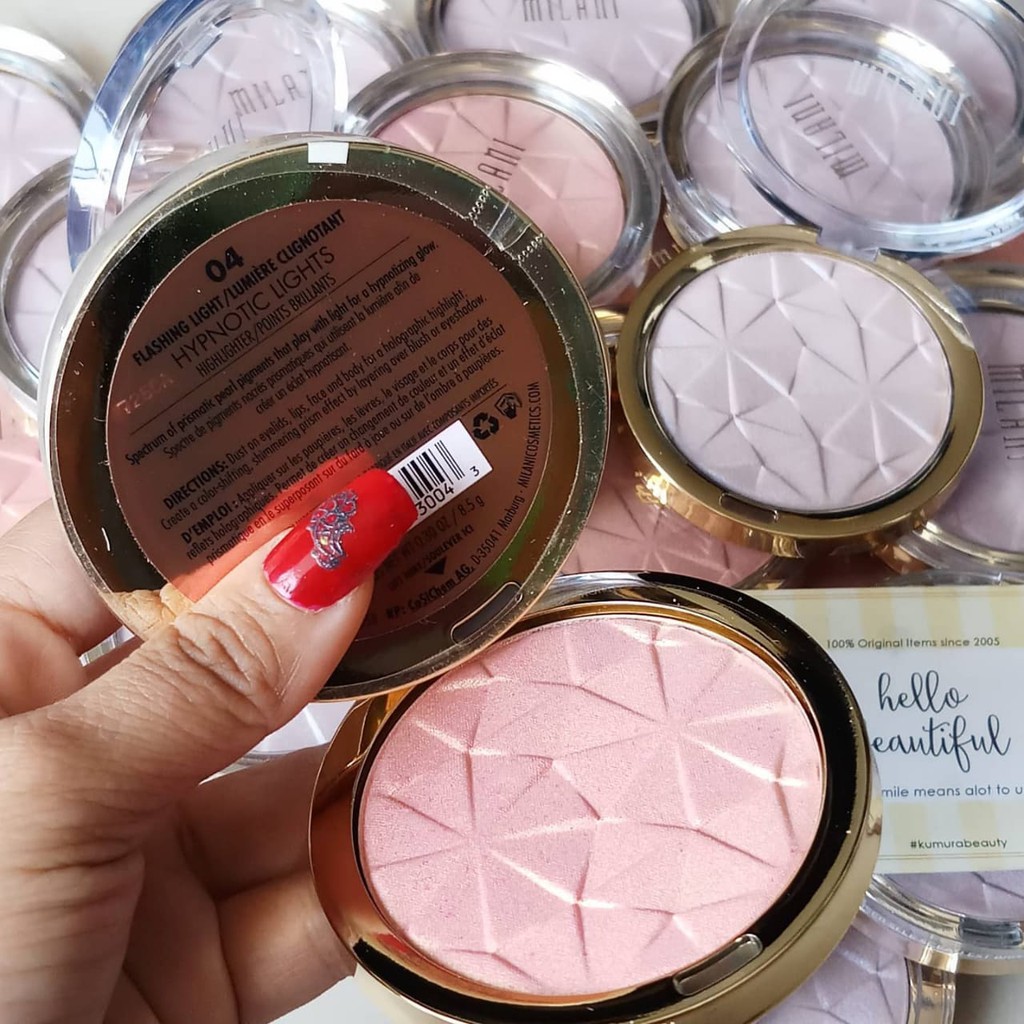 MILANI HYPNOTIC LIGHTS POWDER HIGHLIGHTER