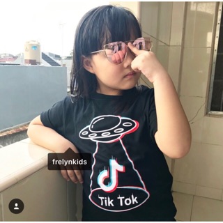  TIK  TOK  BAJU  KAOS TIKTOK KIDS SIZE S M BAJU  ANAK  HITAM 