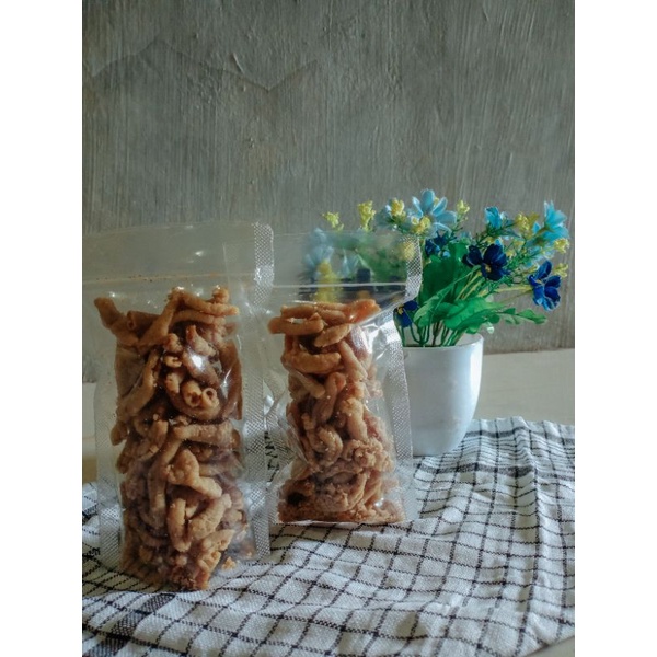 

Keripik Usus / Keripik Usus Ayam / keripik renyah