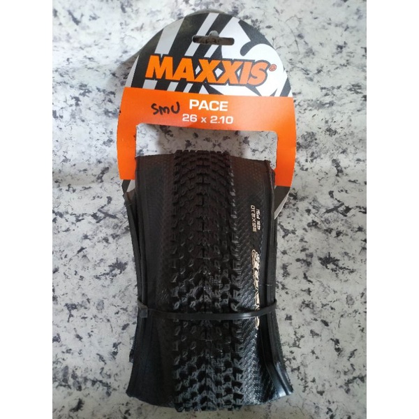 Ban Luar Sepeda Ukuran 26 x 2.10 Pace Maxxis