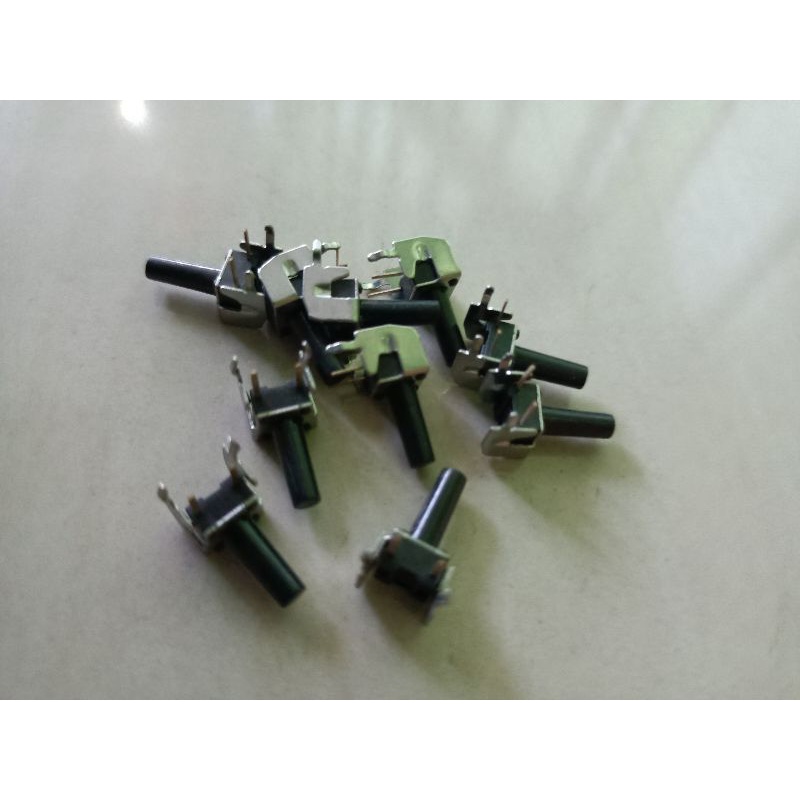LIMIT SWITCH MICRO ON OFF, TEBAL+/-6X6X5MM (KUALITAS BAGUS)