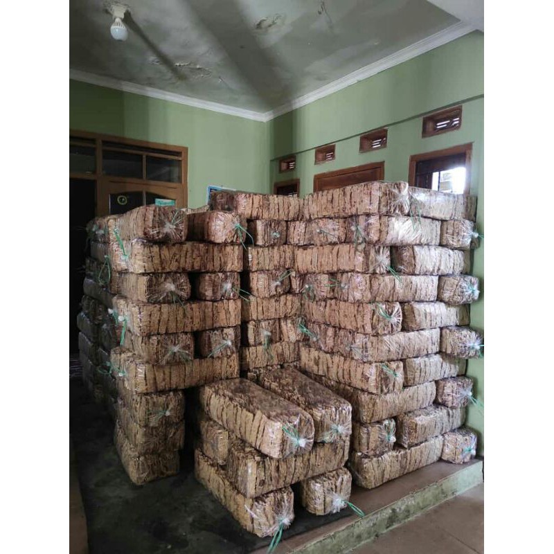 

sale pisang lidah 1 bal 4kg