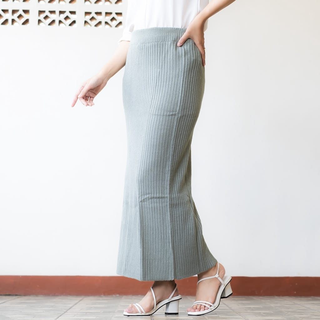 Ahlami- Kala Skirt Rok Rajut Premium Rok Span Knit Tebal Rok Rajut Span Rok Span Premium Rok Kerja Rok Formal Premium-ABU SEDANG (RAJUT)
