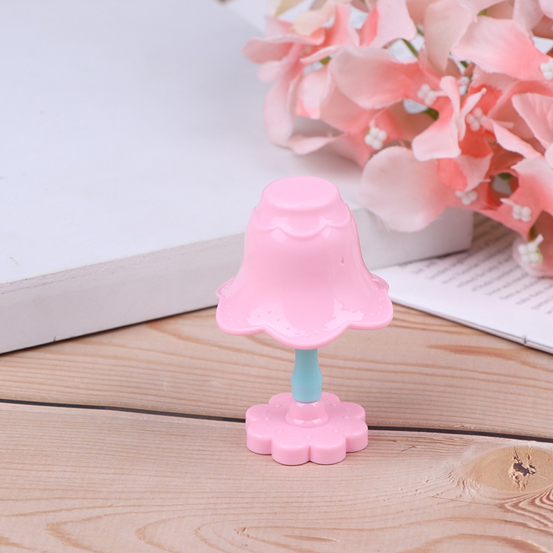 Miniatur Lampu Komputer / laptop Untuk Rumah Boneka