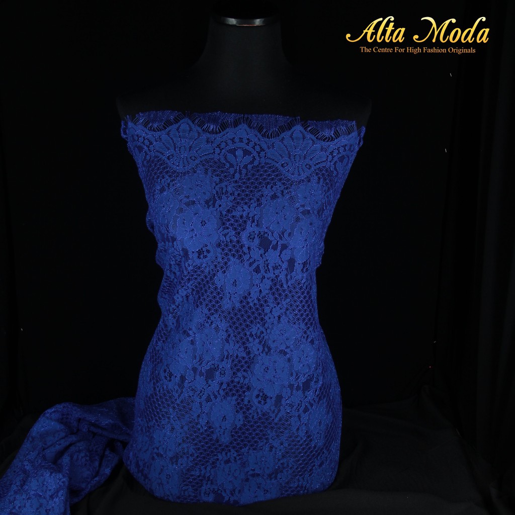 

Alta Moda Brokat Semi Perancis Cord Kraton Bunga Biru Elektrik (2.5M)