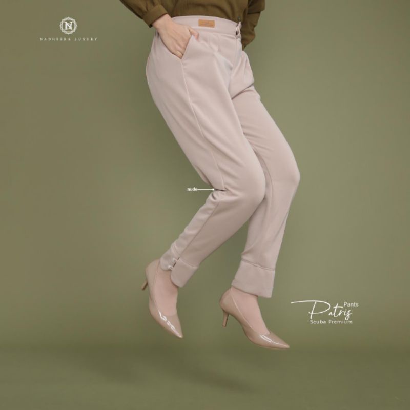 (NADHEERA LUXURY) Patris Pants
