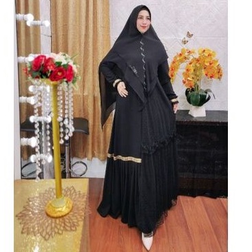 MEENA SYARI by DZHIRA