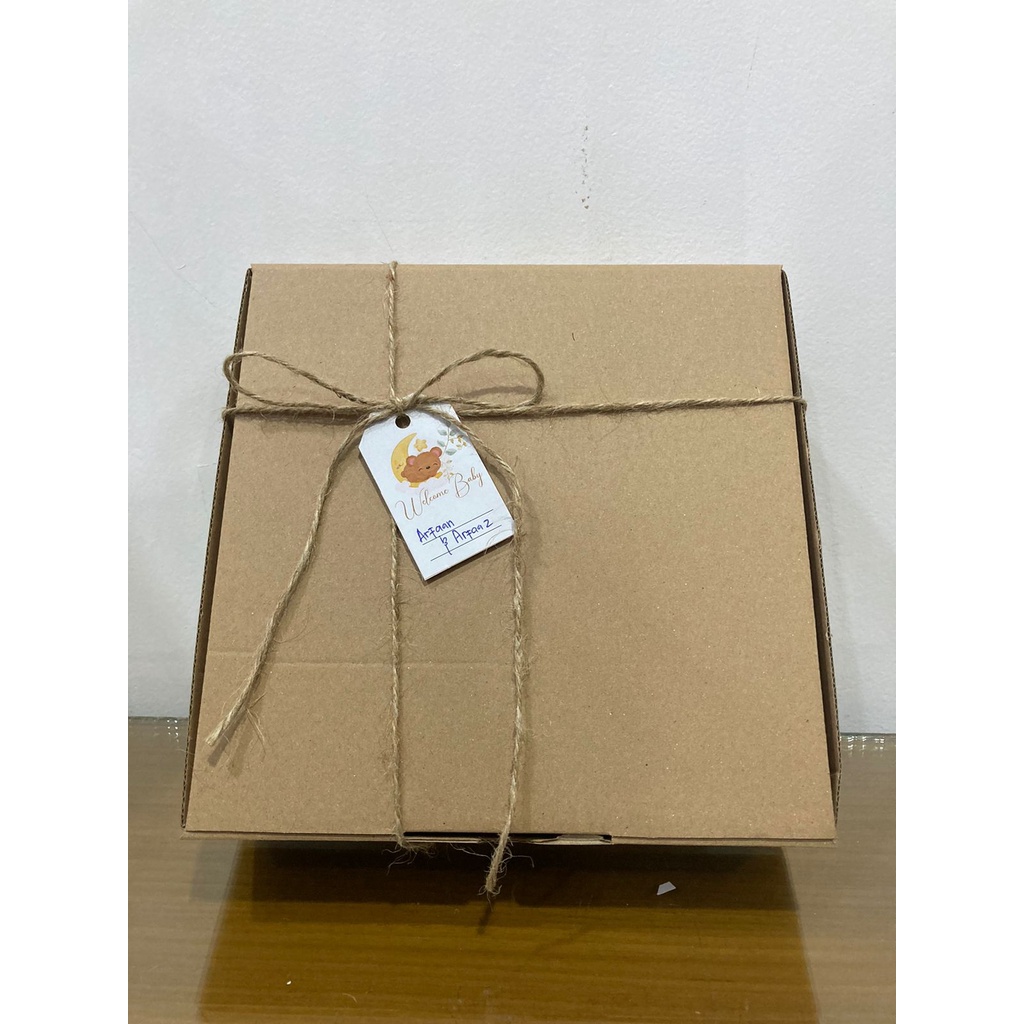 【Debora Mall】tambahan gift box hadiah new born atau hadiah ulang tahun (free kartu ucapan / gift card)