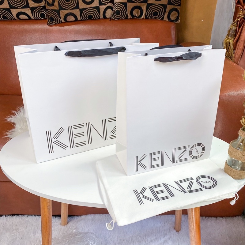 

Paperbag Dustbag Kenzo Pembungkus Hadiah Tas Brand Cowok Sarung anti debu