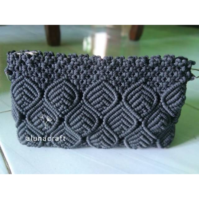 Tas talikur daun abu