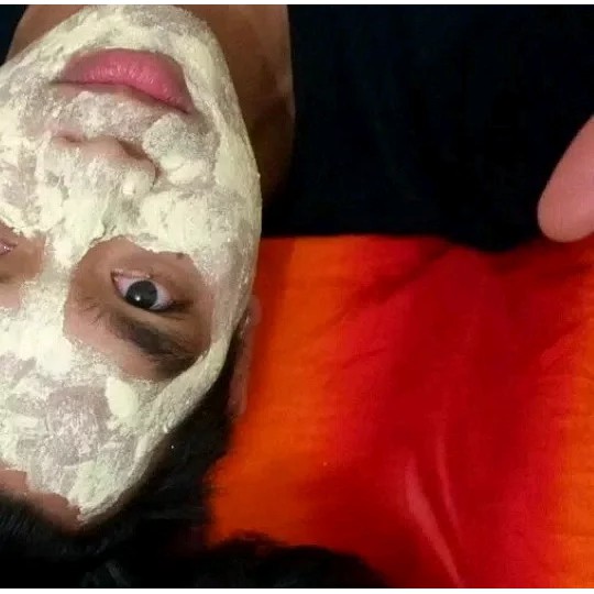 Masker Belerang Anti Jerawat