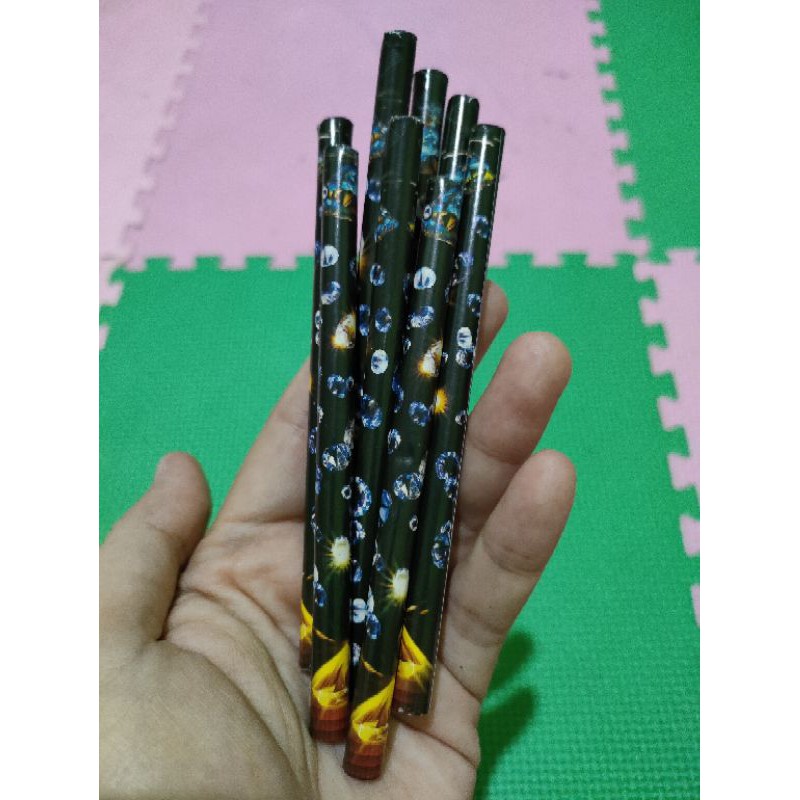 

pensil gems / pensil lilin