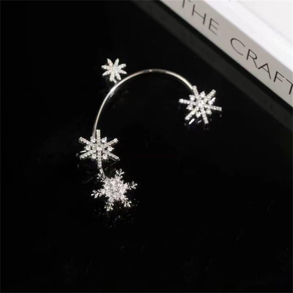 Solighter Snowflake Ear Wrap Pesta Hadiah Natal Tanpa Tindik Untuk Wanita Pria Anting Tragus