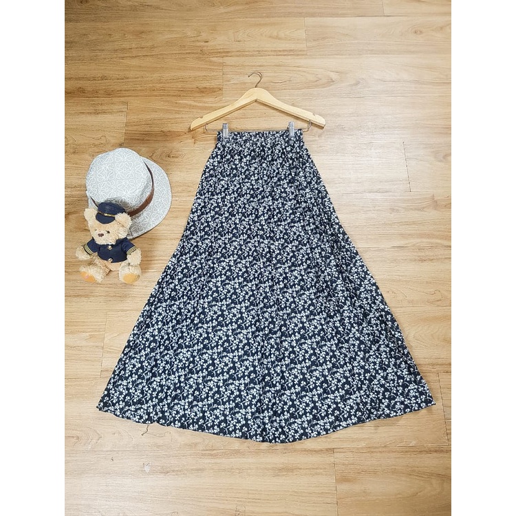 GS-ROK PLISKET DAISY PREMIUM / LILY DAILY PREMIUM /ROK PLISKET PANJANG/ROK PLISKET MOTIF BUNGA-ROK LILY HITAM